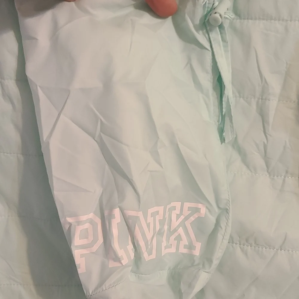 PINK Victoria's Secret Mint Quilted Puffer Jacket - Picture 5 of 7